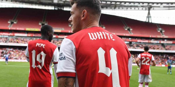Defender Ben White recently signed for Arsenal in a deal involving a transfer fee of £50m. (Image Credit: Twitter/@ben6white)