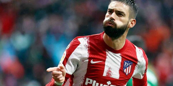 Yannick Carrasco is one of the most popular players in world football. (Image Credit: Twitter/@Yannick Carrasco)
